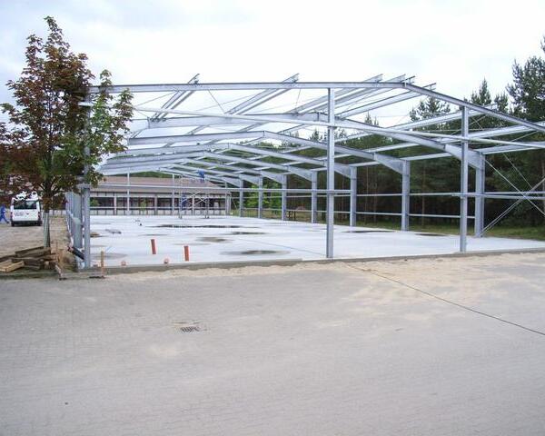 Hallenbau